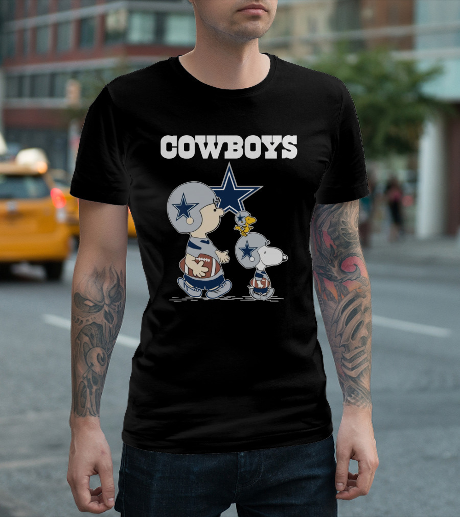 Cowboys Peanuts Characters With Dallas Star Logo Football Helmets T-Shirt