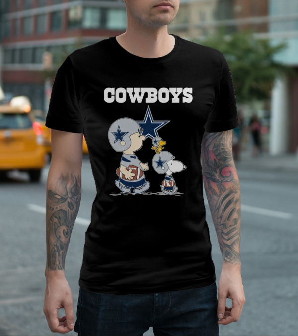 Cowboys Peanuts Characters With Dallas Star Logo Football Helmets T-Shirt