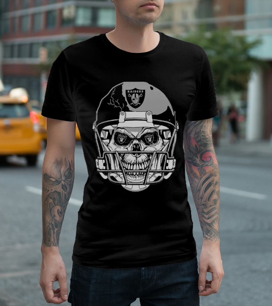 Raider Skull Helmet With Iconic Logo And Lightning Details T-Shirt