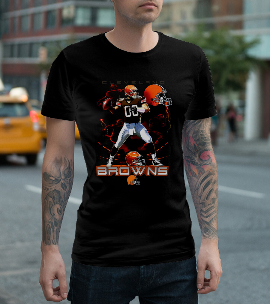 Cleveland Browns Quarterback Football Player With Helmets And Action Poses T-Shirt