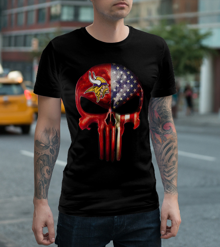 Vikings Skull American Flag Minnesota Fan T-Shirt