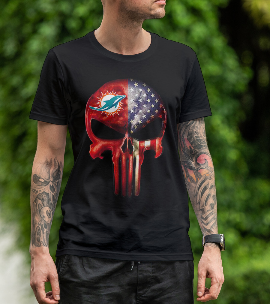 Miami Dolphins American Flag Punisher Skull 19 T-Shirt