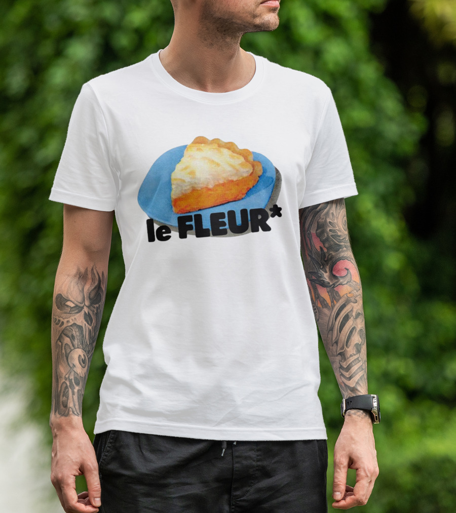 Le Fleur Pie Slice On Blue Plate T-Shirt