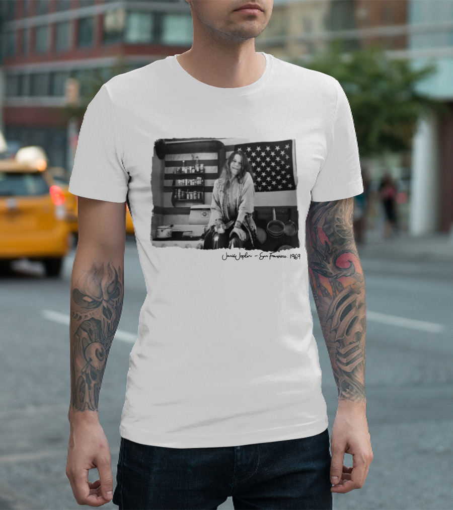 Janis Joplin San Francisco 1969 Kitchen Scene With American Flag T-Shirt