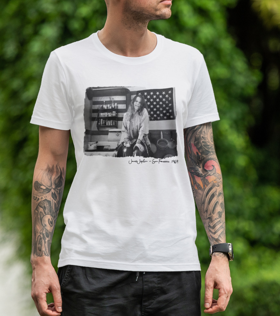 Janis Joplin San Francisco 1969 Kitchen Scene With American Flag T-Shirt