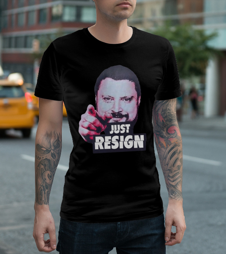 Simon Williams Just Resign Pointing Meme T-Shirt