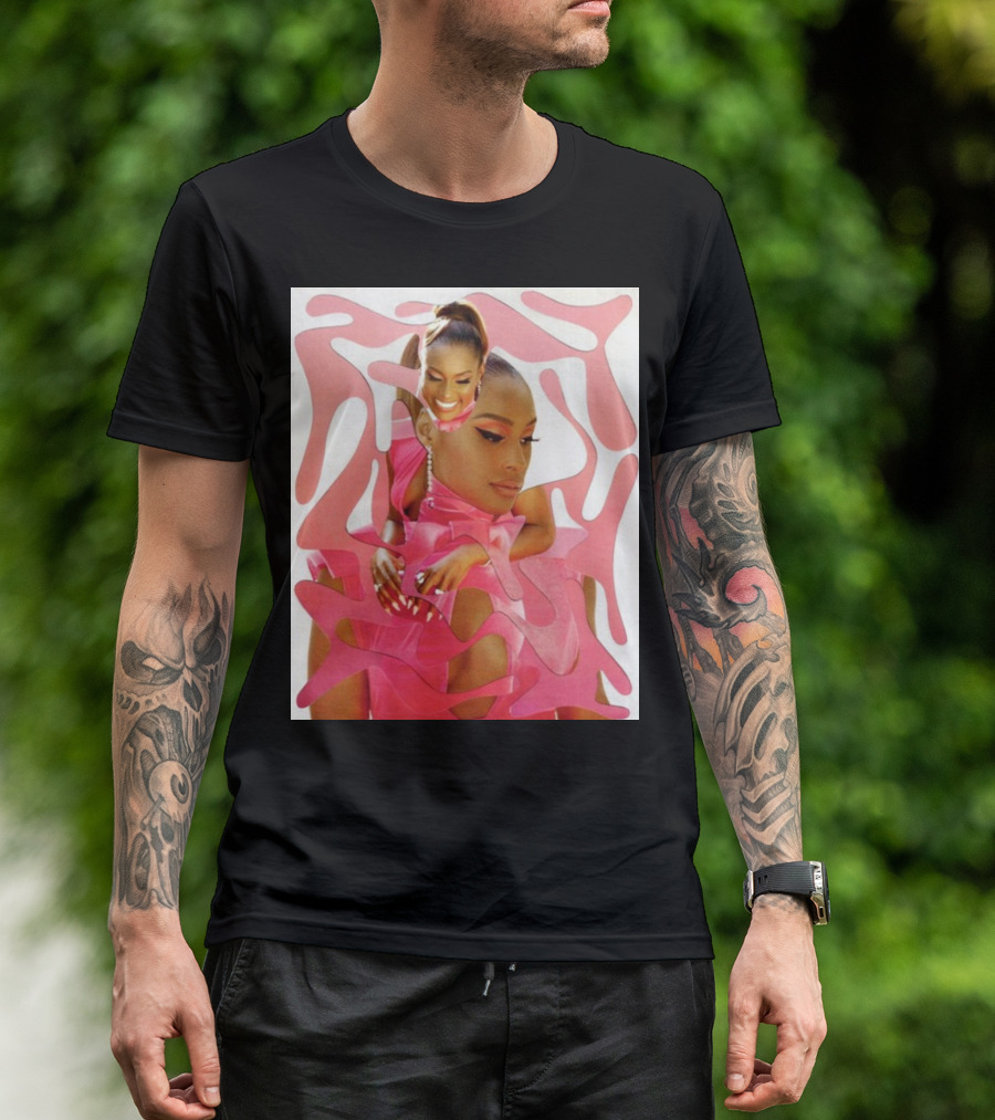 Ian Woods Issa Rae At The Barbie Fragmented Pink T-Shirt
