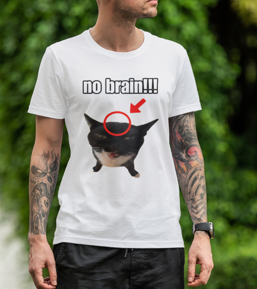 No Brain Cat With Red Circle And Arrow T-Shirt