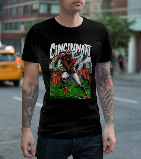 Cincinnati Jungle Football Player With Tigers And City Skyline T-Shirt