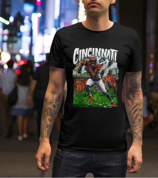 Cincinnati Jungle Football Player With Tigers And City Skyline T-Shirt