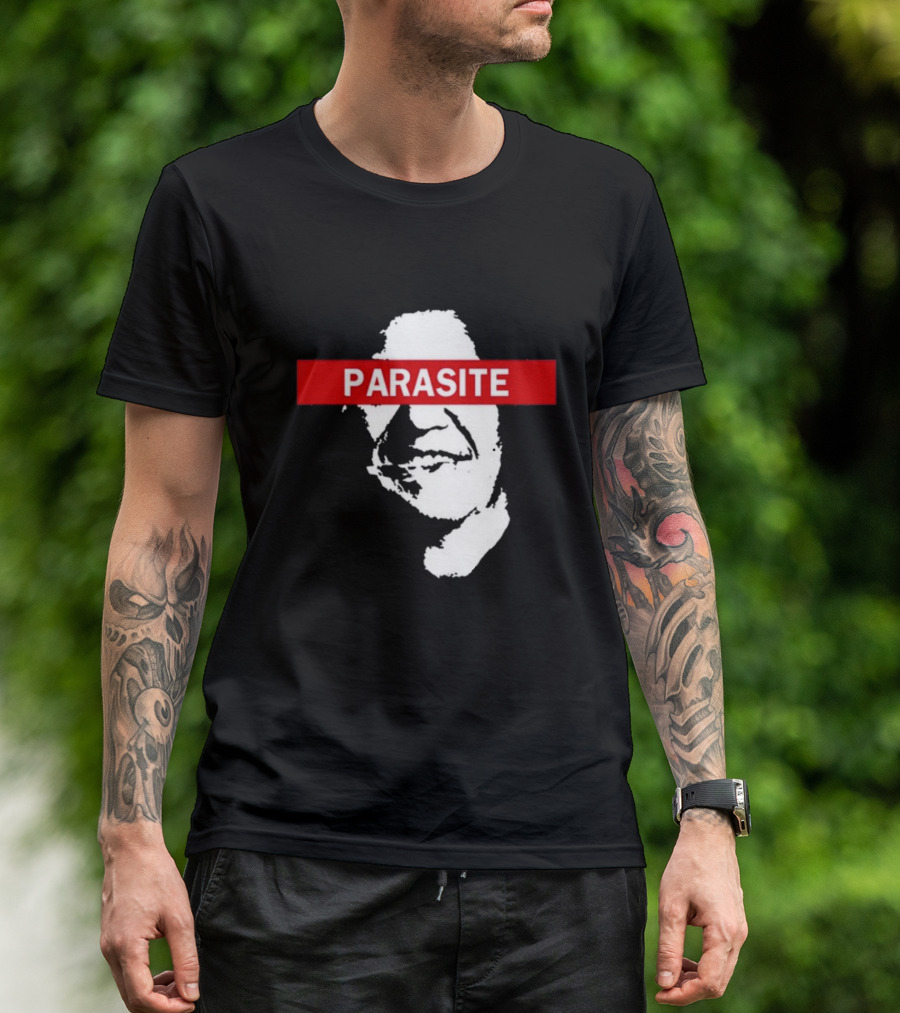 Nabunturanguy Davaomigrant Parasite Face Red Bar Iconic T-Shirt