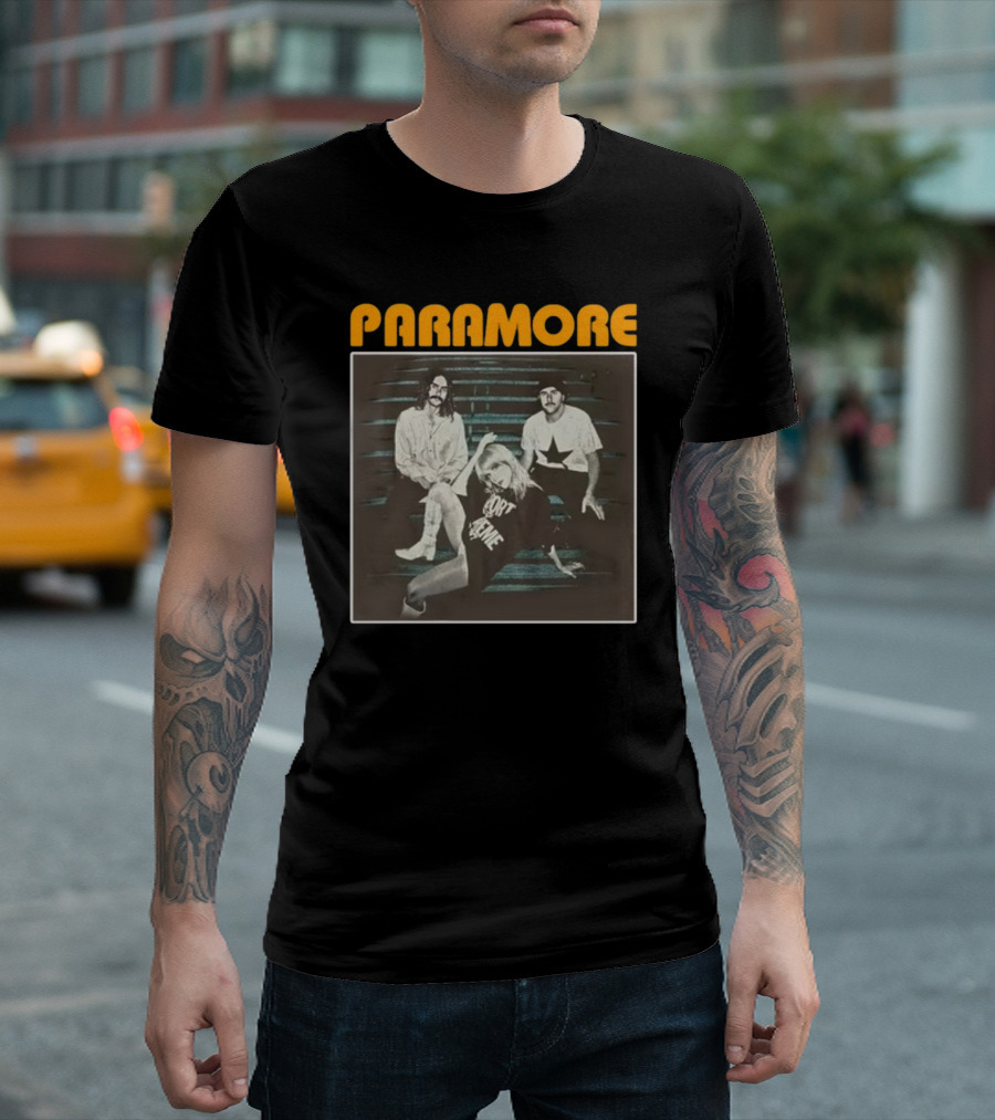Paramore Band Photo Boston Calling Music Festival Yelyahg00n T-Shirt