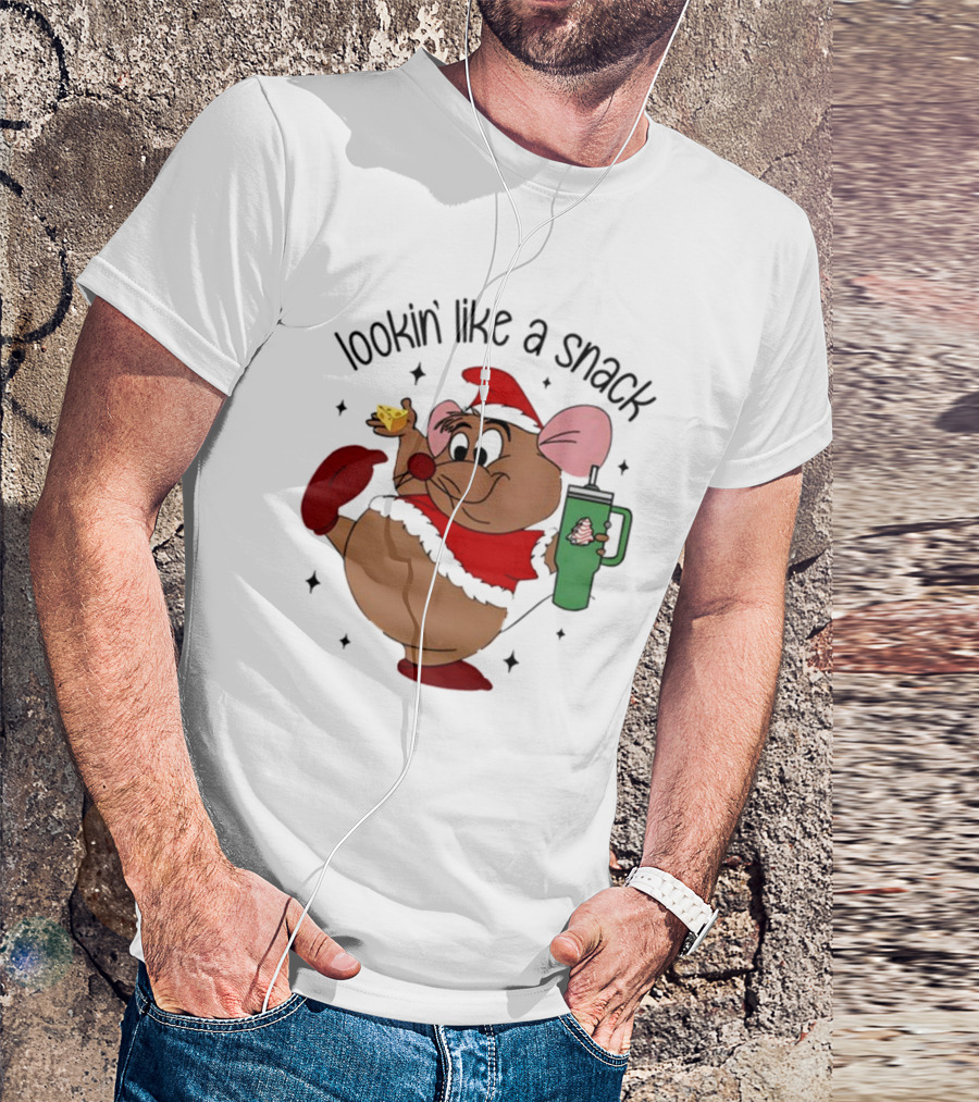 Lookin’ Like A Snack Santa Mouse Holiday Treat T-Shirt