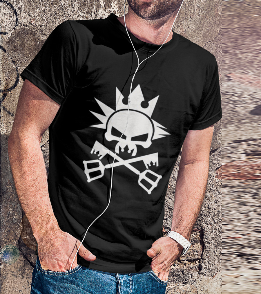 Cynical Yozora Emblem Crowned Skull With Crossed Keyblades T-Shirt