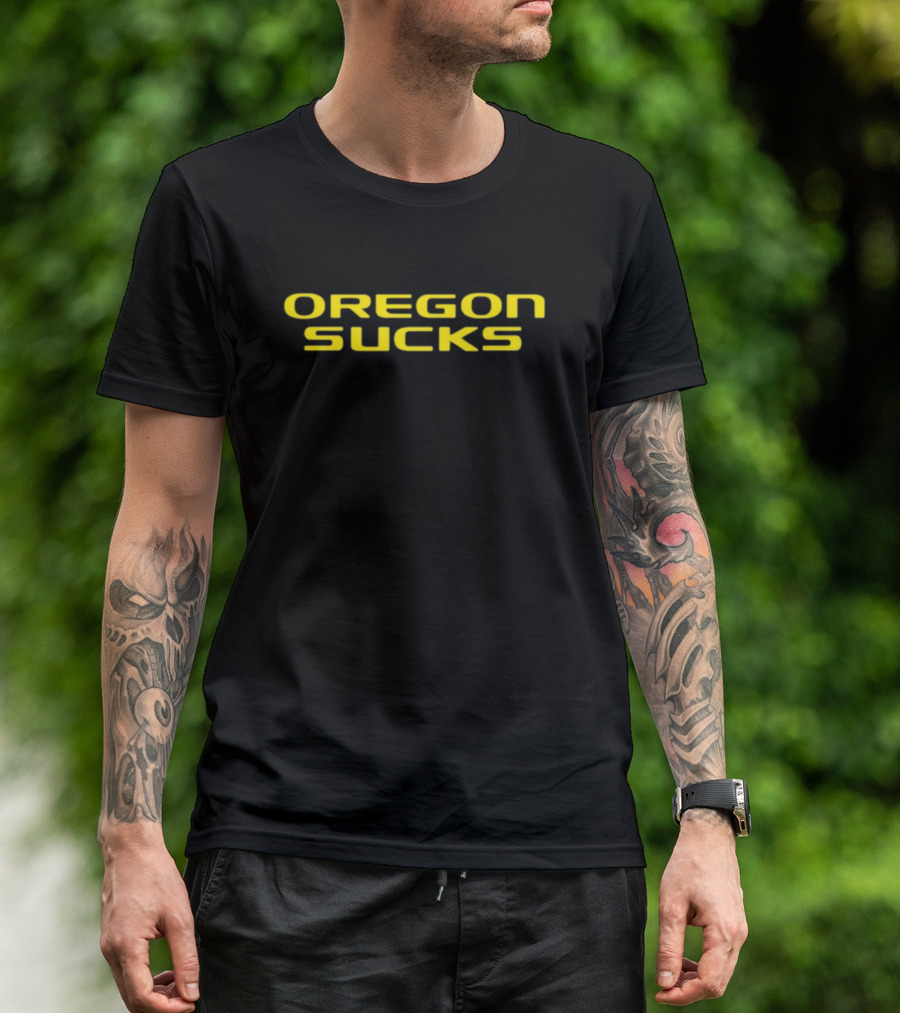 Spencer Hawes Wearing Oregon Sucks T-Shirt