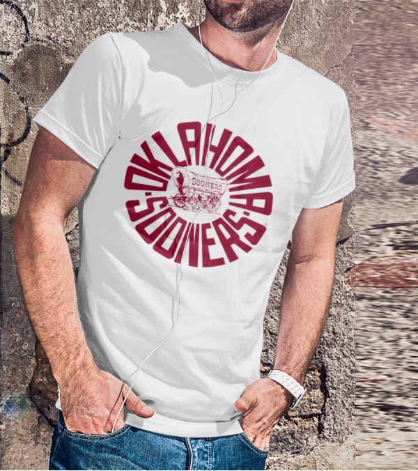 Oklahoma Sooners Covered Wagon Circle T-Shirt