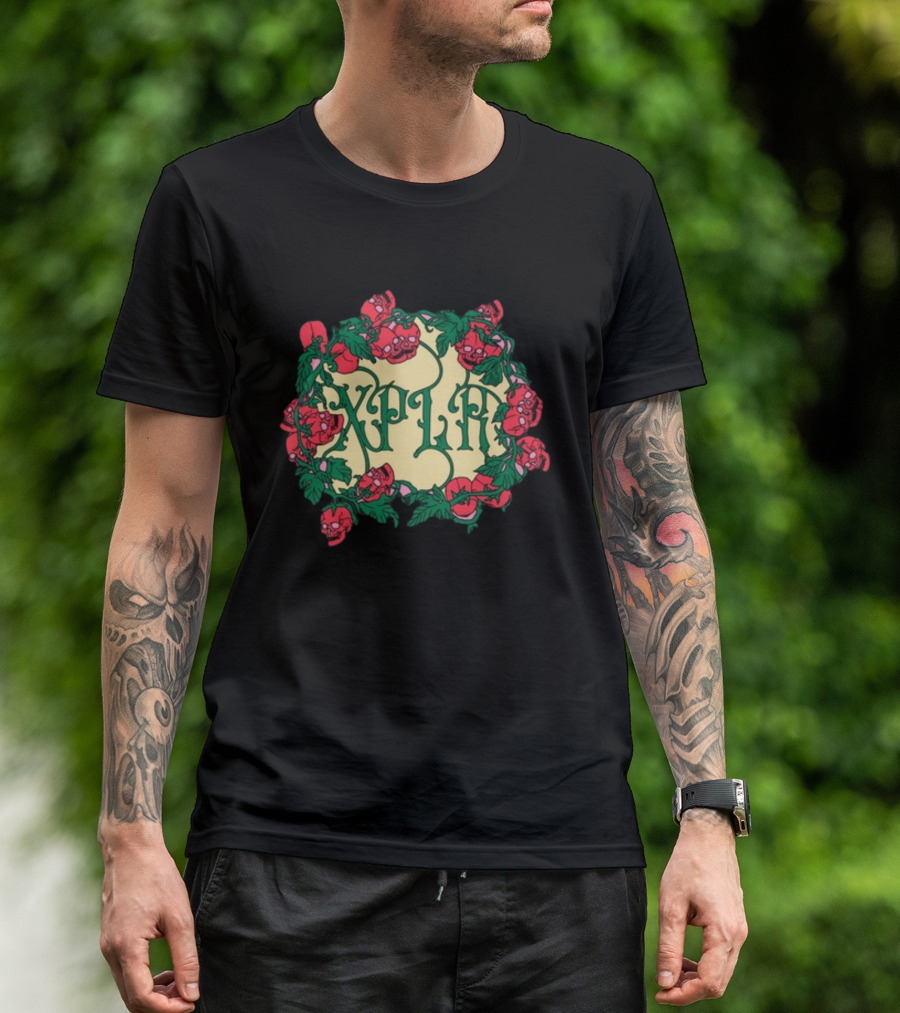 Shopxplr Skull Wreath XPLR Floral Skull T-Shirt