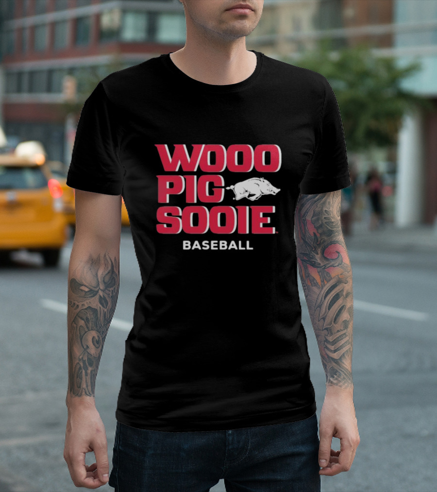 Wooo Pig Sooie Arkansas Baseball Black Pig T-Shirt