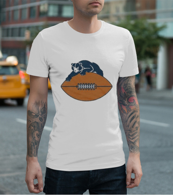 Chicago Bears Vintage Bear And Football Logo 1946 T-Shirt