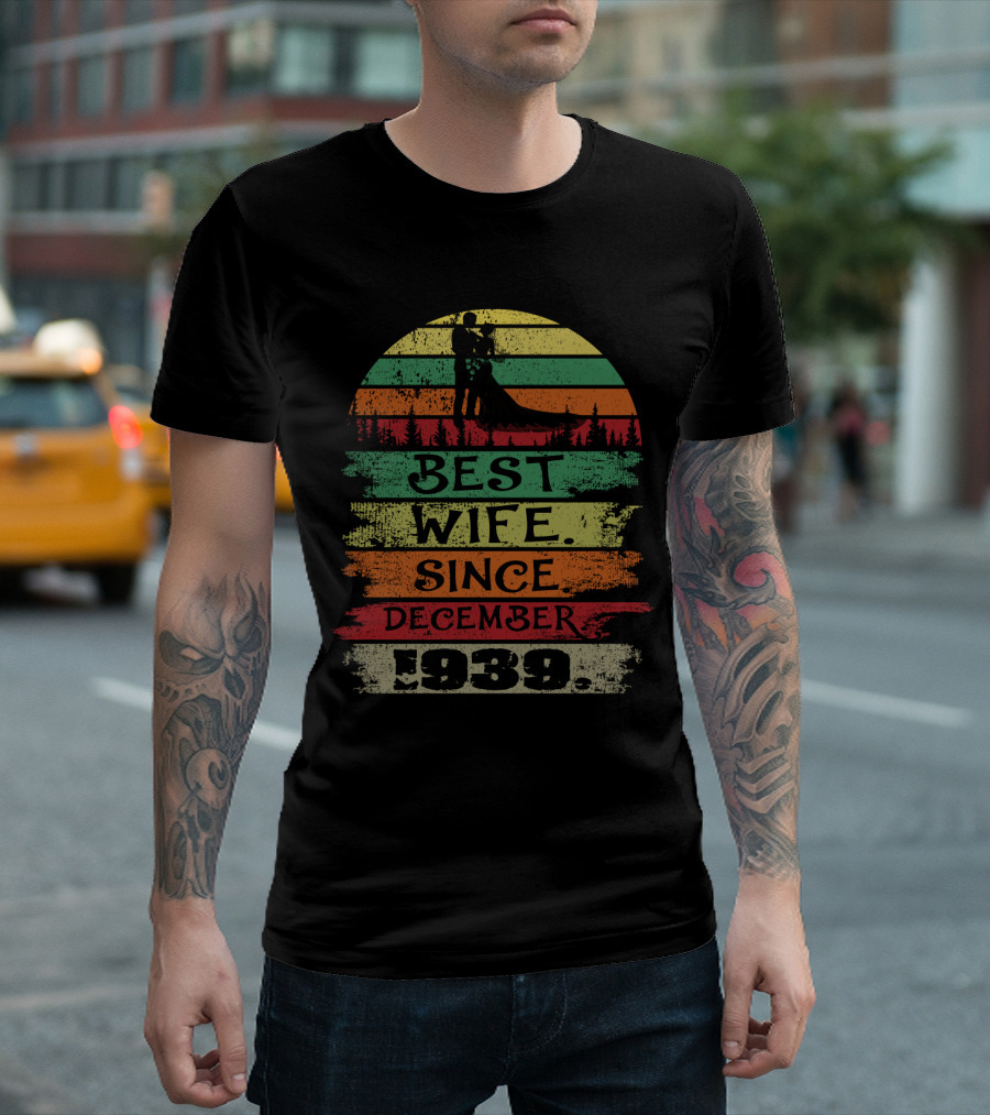 Best Wife Since December 1939 Retro Sunset Wedding T-Shirt