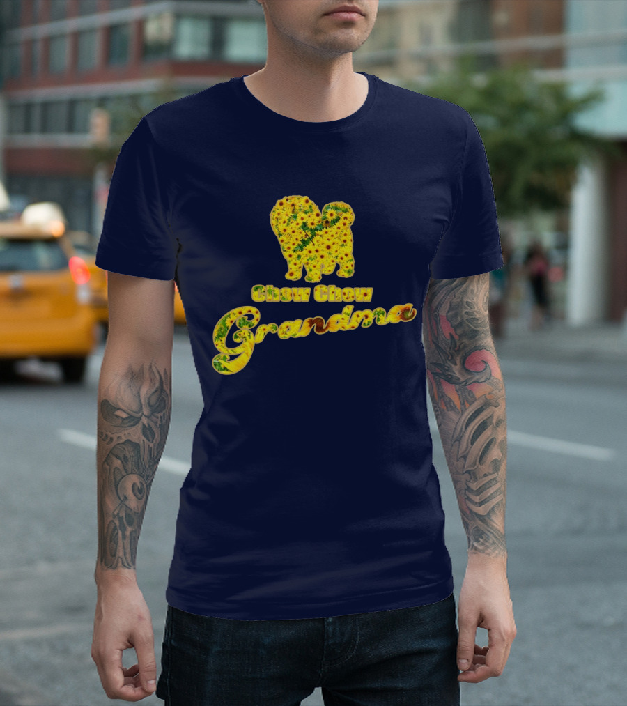 Chow Chow Grandma Sunflower T-Shirt