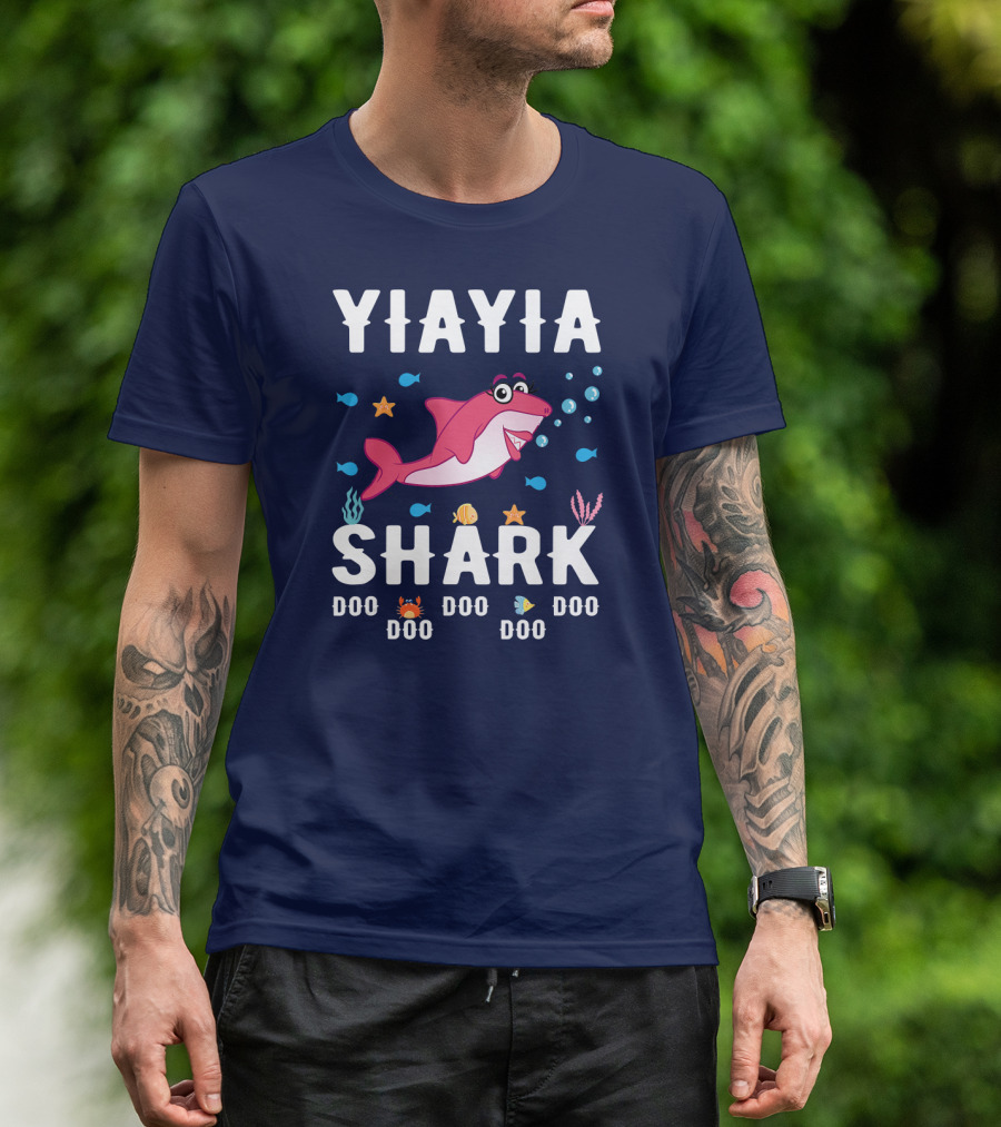 Yia Yia Shark Doo Doo Doo With Cute Pink Shark And Sea Creatures T-Shirt