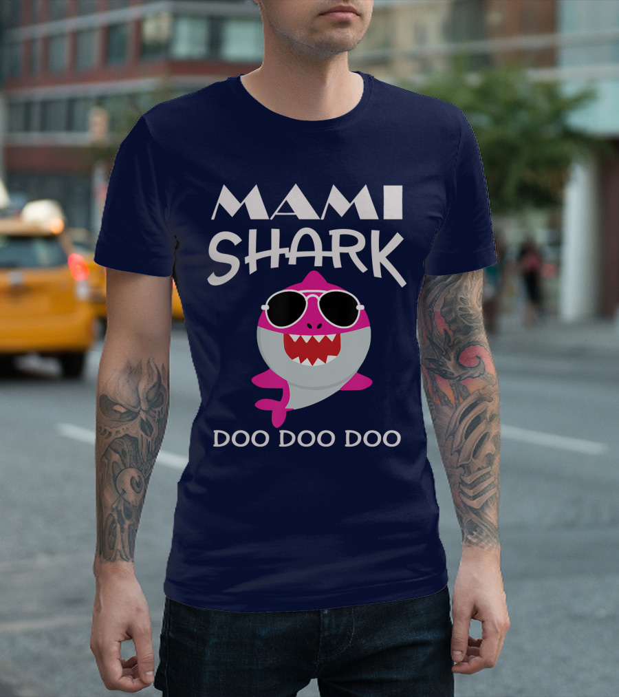 Mami Shark Doo Doo Doo Sunglasses Pink Cartoon T-Shirt