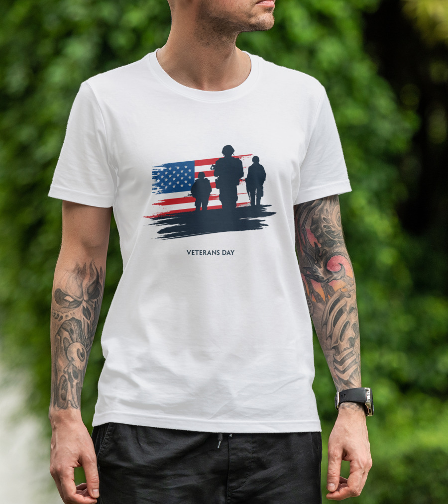 Veterans Day USA Flag With Soldier T-Shirt