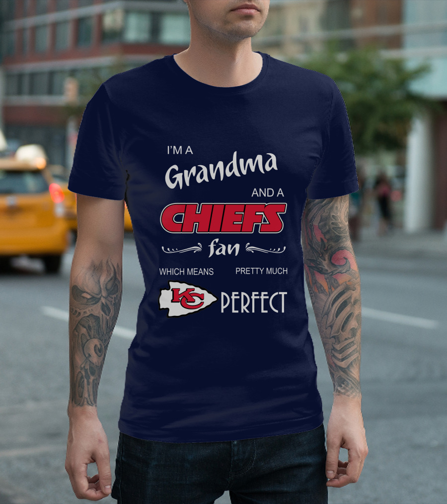 Grandma and a Chiefs Fan Perfect Kansas City Chiefs T-Shirt