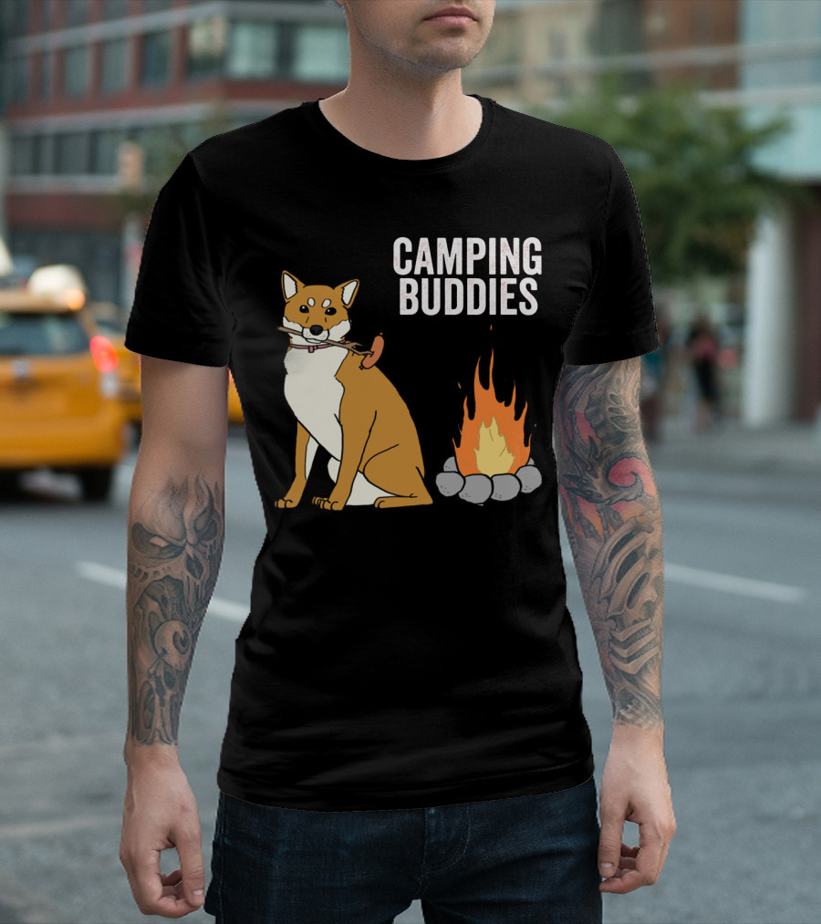 CAMPING BUDDIES SHIBA INU ROASTING SAUSAGE NEAR CAMPFIRE T-Shirt