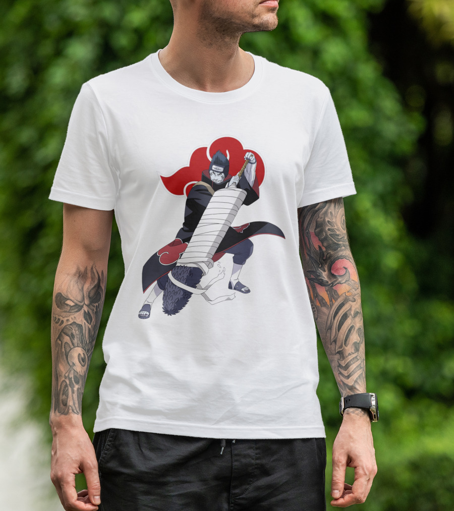 Kisame Hoshigaki Akatsuki Member Wielding Samehada With Red Cloud T-Shirt