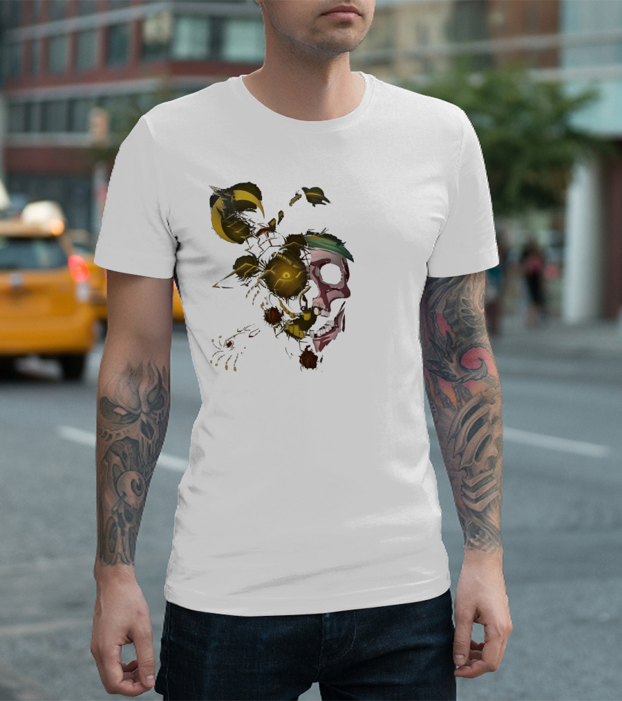 Blackbeard Pirates Skull and Lightning Crescent Moon T-Shirt