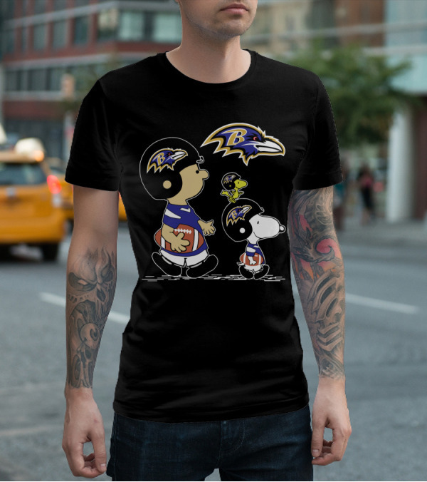 Baltimore Ravens Peanuts Christmas Football Characters T-Shirt
