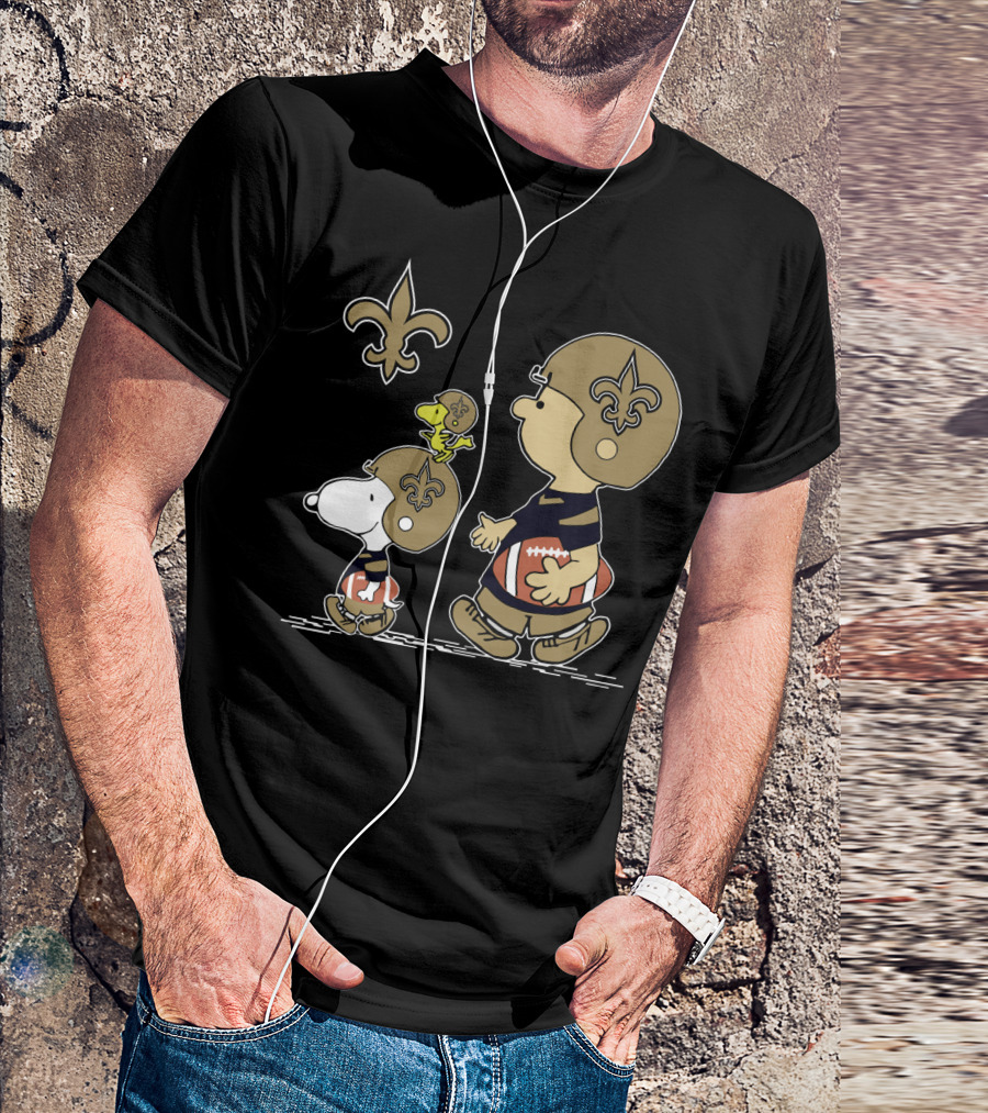 Christmas Peanuts Cute Football Saints Snoopy And Woodstock In Helmets T-Shirt