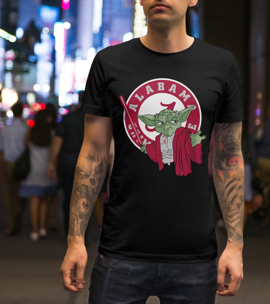 Alabama Crimson Tide Yoda With Lightsaber T-Shirt
