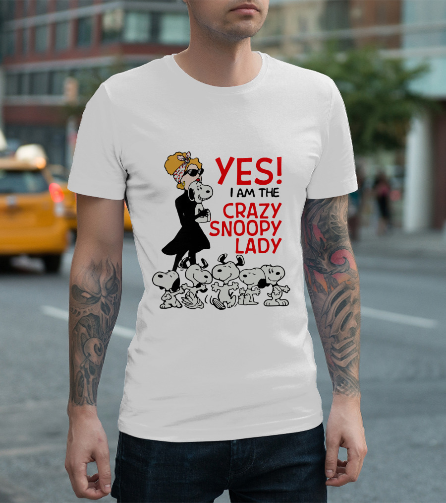 YES I Am The Crazy Snoopy Lady With Retro Snoopy Characters T-Shirt