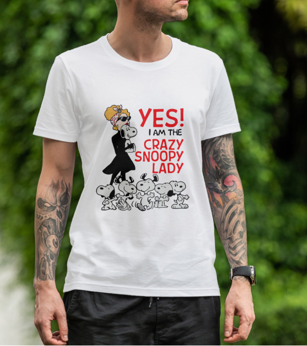 YES I Am The Crazy Snoopy Lady With Retro Snoopy Characters T-Shirt