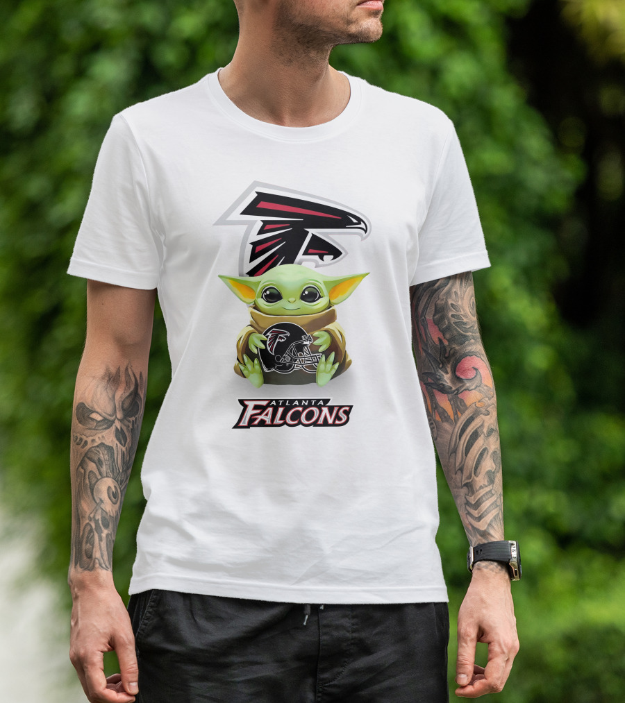 Atlanta Falcons Baby Yoda Holding Helmet Nfl Team T-Shirt