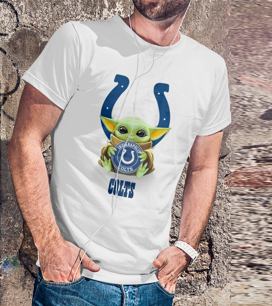 Baby Yoda Hugging Indianapolis Colts Horseshoe Colts T-Shirt