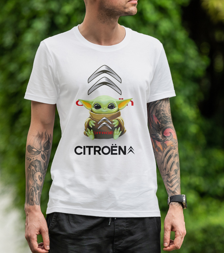 Baby Yoda Hugging Citroën Chevron T-Shirt