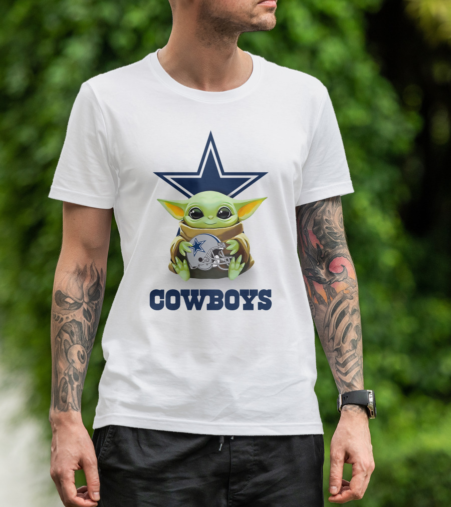 Baby Yoda Holding Dallas Cowboys Star Helmet Cowboys T-Shirt