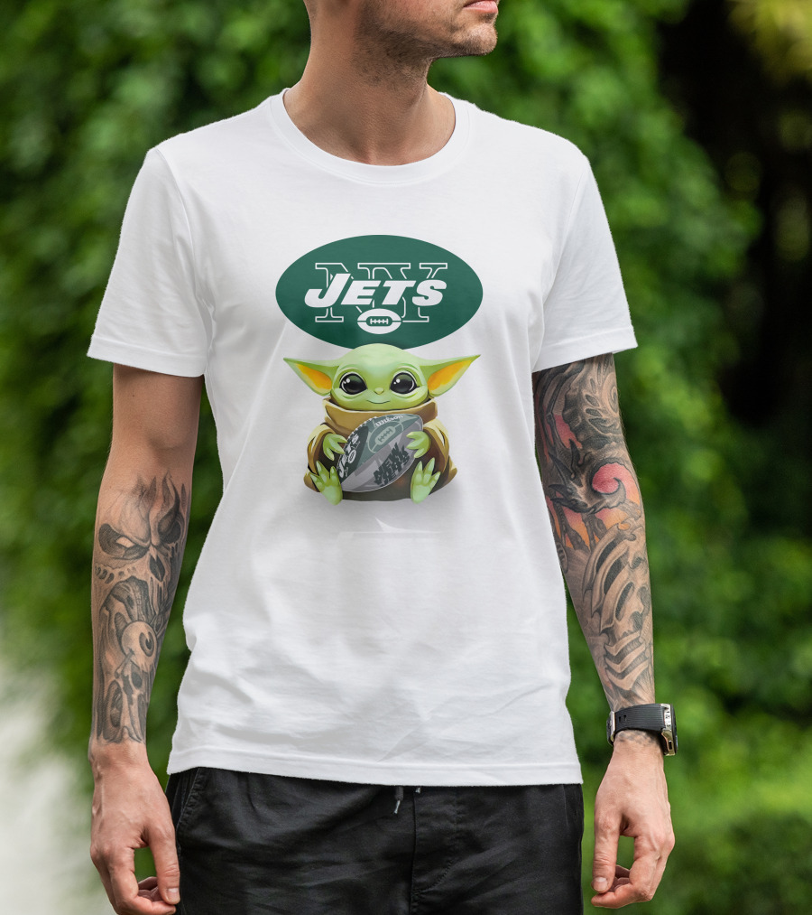 Baby Yoda Hugging New York Jets Football T-Shirt
