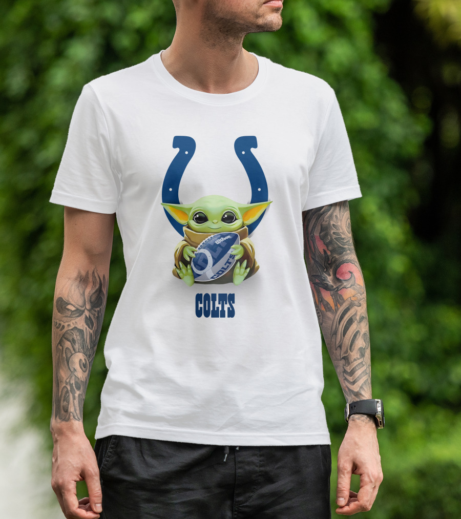 Star Wars Baby Yoda Hug Colts Football Indianapolis Fan Tailgate T-Shirt