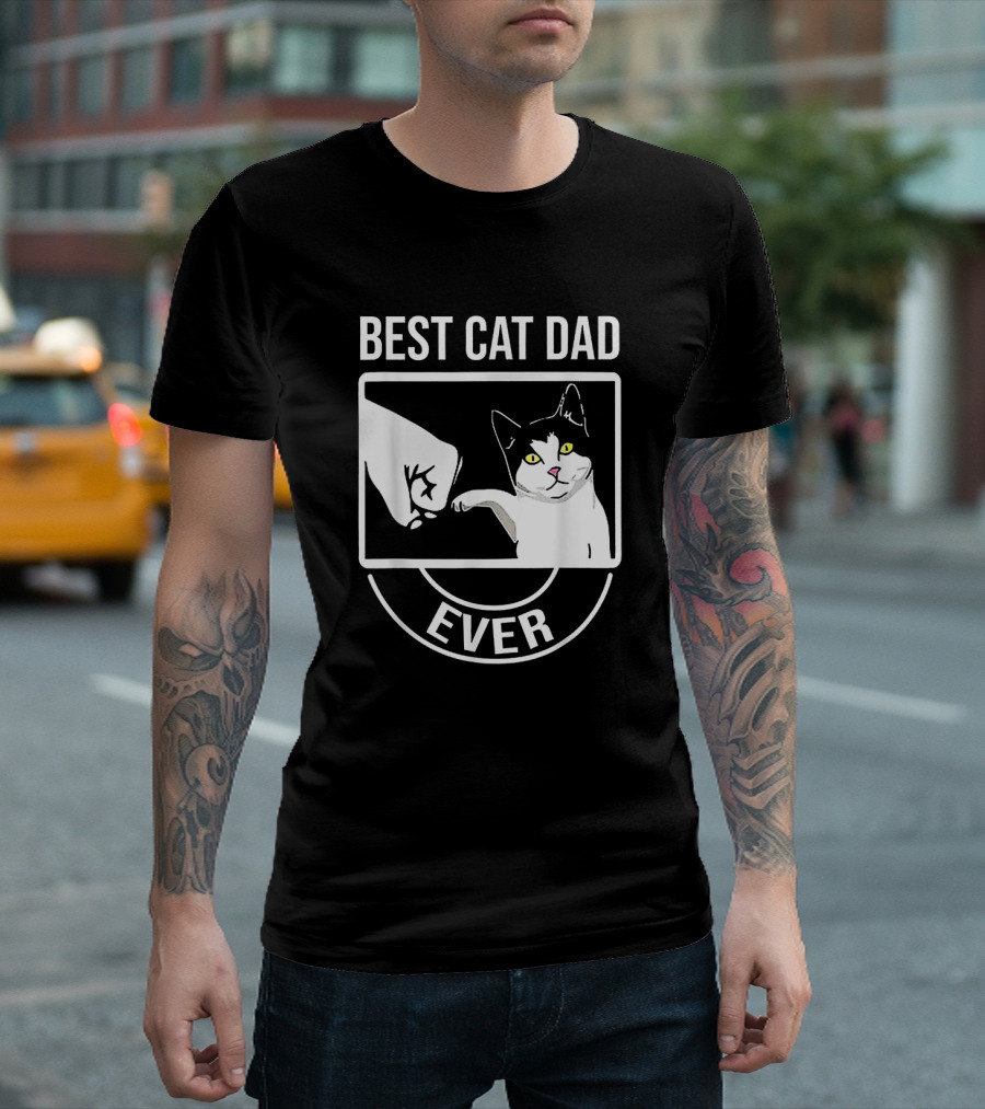 Best Cat Dad Ever Funny Kitten Fist Bump T-Shirt