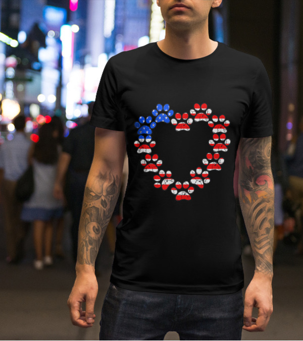 USA Flag Cat Dog Paw Prints Heart Animal Lover Patriotic Emblem T-Shirt