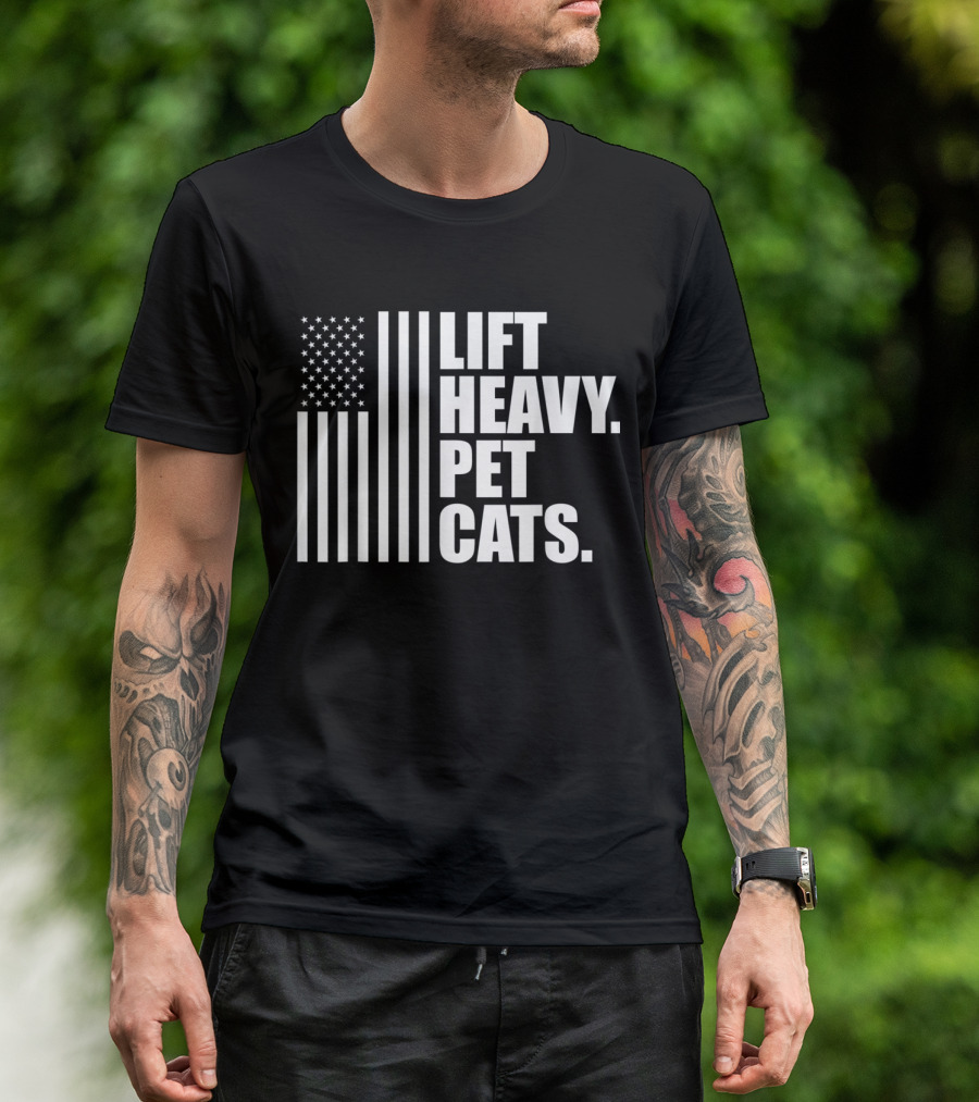 Lift Heavy Pet Cats American Flag Weightlifters T-Shirt