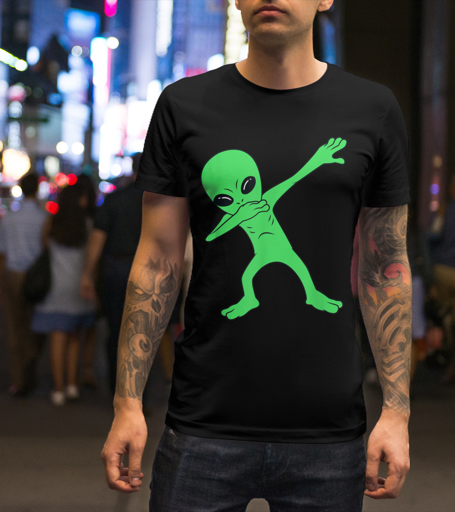 Dabbing Alien Halloween Funny Dab Pose Extraterrestrial Dance T-Shirt