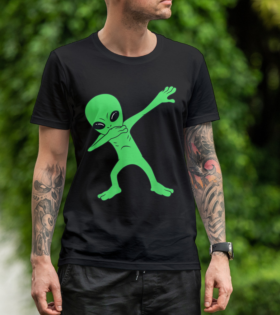 Dabbing Alien Halloween Funny Dab Pose Extraterrestrial Dance T-Shirt