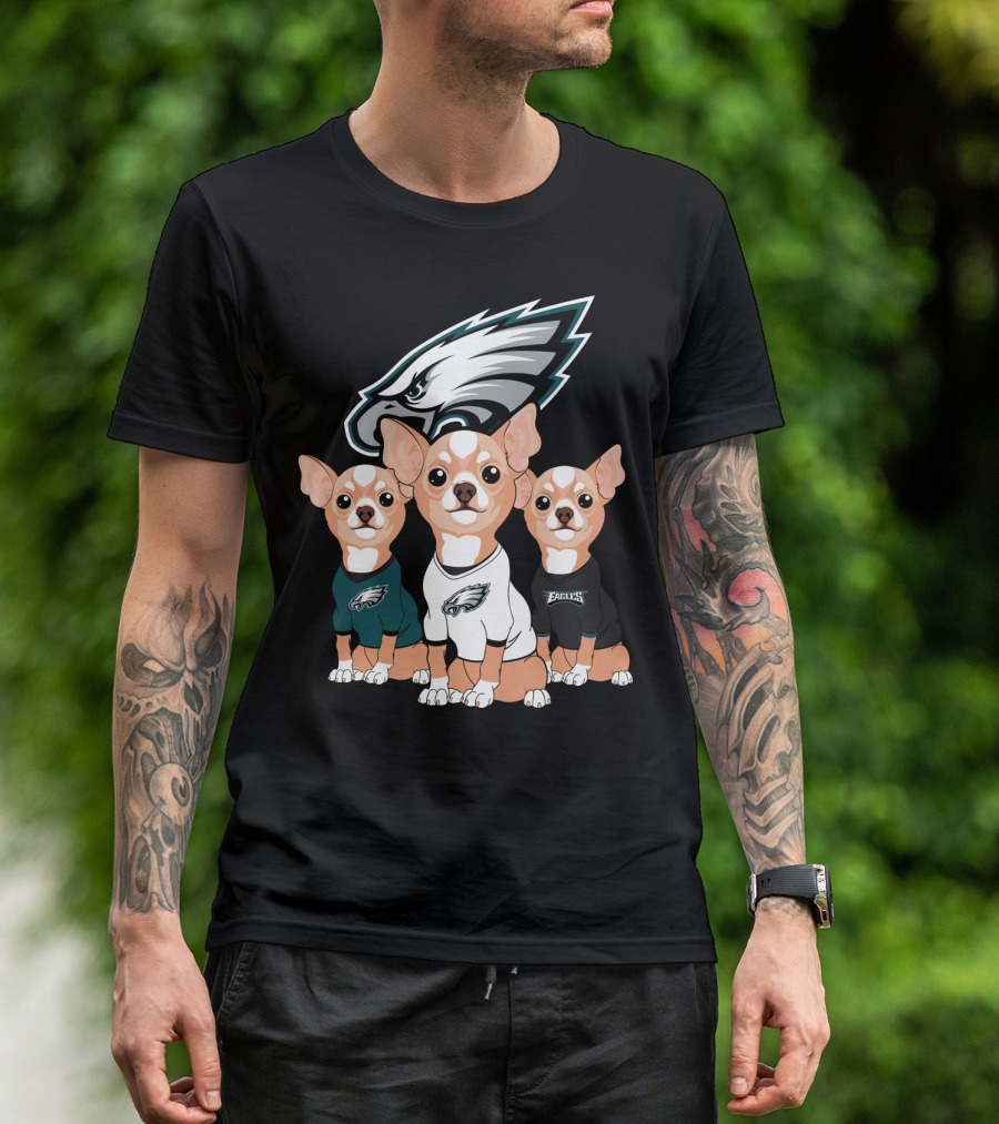 Philadelphia Eagles Chihuahua Trio T-Shirt
