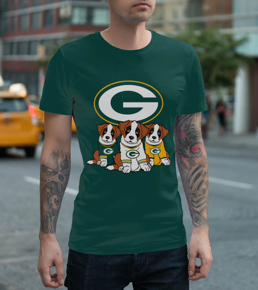 Green Bay Packers Saint Bernard T-Shirt